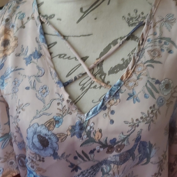 2 For $50 SHIRT SALE !Odds women's top - Picture 5 of 8